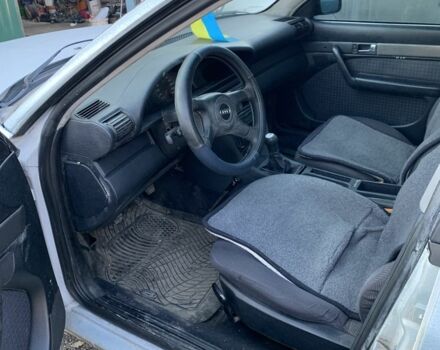 Сірий Ауді 100, об'ємом двигуна 2.4 л та пробігом 300 тис. км за 2700 $, фото 3 на Automoto.ua