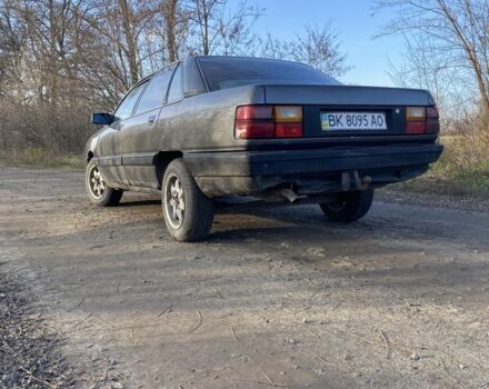 Серый Ауди 100, объемом двигателя 2 л и пробегом 400 тыс. км за 1450 $, фото 3 на Automoto.ua