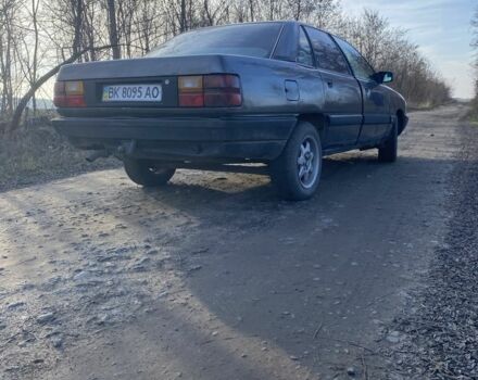 Серый Ауди 100, объемом двигателя 2 л и пробегом 400 тыс. км за 1450 $, фото 2 на Automoto.ua