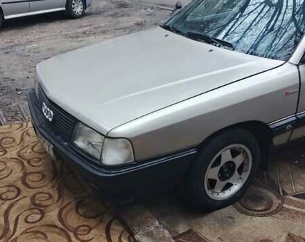 Серый Ауди 100, объемом двигателя 2.02 л и пробегом 200 тыс. км за 2300 $, фото 1 на Automoto.ua