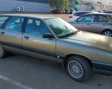 Серый Ауди 100, объемом двигателя 2.3 л и пробегом 315 тыс. км за 2650 $, фото 10 на Automoto.ua