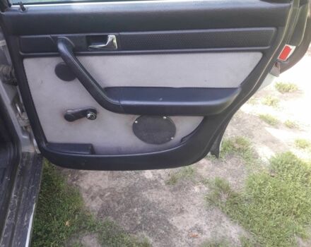 Сірий Ауді 100, об'ємом двигуна 2.4 л та пробігом 380 тис. км за 2199 $, фото 4 на Automoto.ua