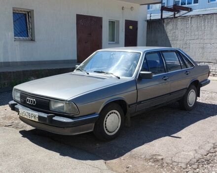 Сірий Ауді 100, об'ємом двигуна 2.2 л та пробігом 354 тис. км за 561 $, фото 1 на Automoto.ua