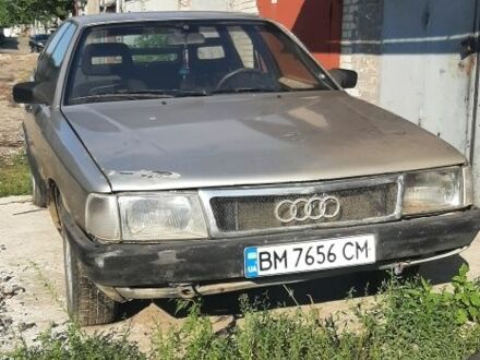 Ауди 100 1983 в Сумах на Automoto.ua Серый Ауди 100, объемом двигателя 1.8 л и пробегом 200 тыс. км за 1200 $, фото 1 на Automoto.ua