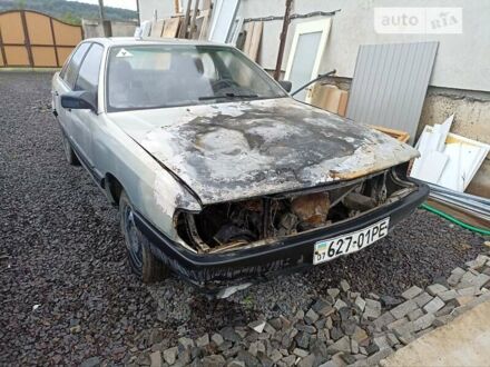 Ауді 100 1983 у Ужгороді на Automoto.ua Сірий Ауді 100, об'ємом двигуна 2 л та пробігом 300 тис. км за 450 $, фото 1 на Automoto.ua