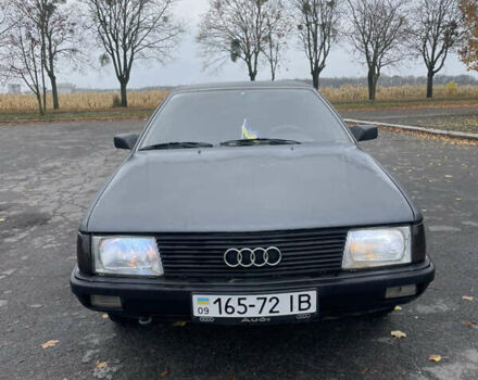 Серый Ауди 100, объемом двигателя 1.8 л и пробегом 338 тыс. км за 1050 $, фото 1 на Automoto.ua