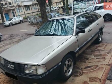 Серый Ауди 100, объемом двигателя 2.02 л и пробегом 200 тыс. км за 2300 $, фото 1 на Automoto.ua