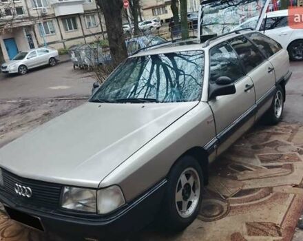 Сірий Ауді 100, об'ємом двигуна 2.02 л та пробігом 200 тис. км за 2300 $, фото 1 на Automoto.ua