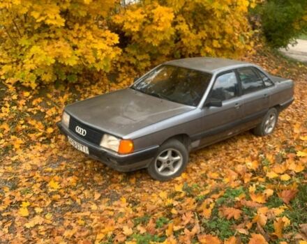 Серый Ауди 100, объемом двигателя 1.8 л и пробегом 50 тыс. км за 1100 $, фото 1 на Automoto.ua