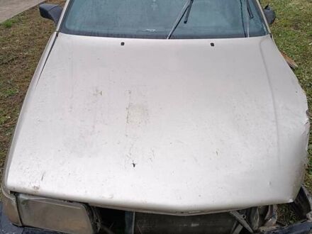 Ауди 100 1984 в Ивано-Франковске на Automoto.ua Серый Ауди 100, объемом двигателя 1.8 л и пробегом 365 тыс. км за 300 $, фото 1 на Automoto.ua