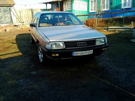 Серый Ауди 100, объемом двигателя 1.8 л и пробегом 100 тыс. км за 1000 $, фото 1 на Automoto.ua