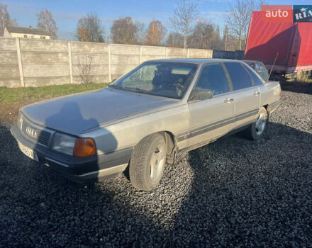 Серый Ауди 100, объемом двигателя 0 л и пробегом 380 тыс. км за 2300 $, фото 1 на Automoto.ua