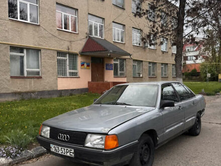 Сірий Ауді 100, об'ємом двигуна 2.3 л та пробігом 300 тис. км за 800 $, фото 1 на Automoto.ua