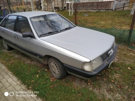 Ауди 100 1986 в Вараш (Кузнецовск) на Automoto.ua Серый Ауди 100, объемом двигателя 0 л и пробегом 10 тыс. км за 700 $, фото 1 на Automoto.ua