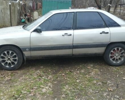 Серый Ауди 100, объемом двигателя 2 л и пробегом 250 тыс. км за 1000 $, фото 1 на Automoto.ua