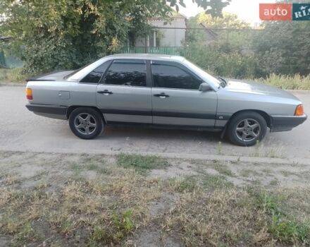 Серый Ауди 100, объемом двигателя 2 л и пробегом 280 тыс. км за 1200 $, фото 1 на Automoto.ua
