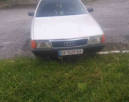 Сірий Ауді 100, об'ємом двигуна 2 л та пробігом 15 тис. км за 1800 $, фото 1 на Automoto.ua