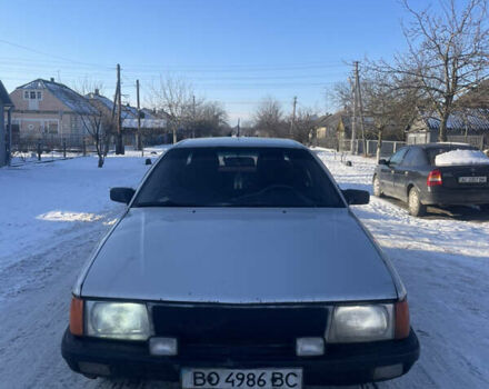 Серый Ауди 100, объемом двигателя 2.21 л и пробегом 400 тыс. км за 700 $, фото 1 на Automoto.ua