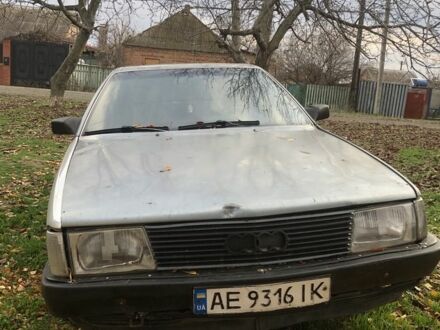 Серый Ауди 100, объемом двигателя 2.2 л и пробегом 3 тыс. км за 357 $, фото 1 на Automoto.ua