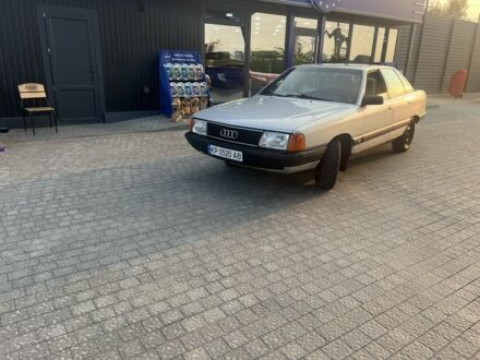 Сірий Ауді 100, об'ємом двигуна 2.3 л та пробігом 3 тис. км за 1535 $, фото 1 на Automoto.ua