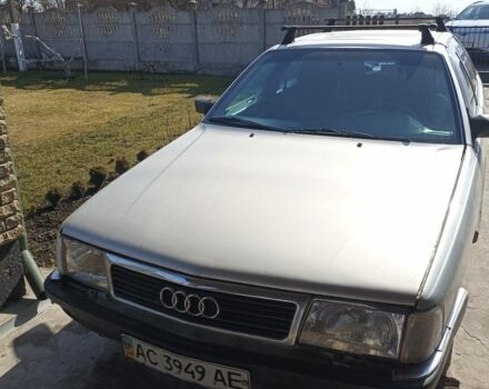 Серый Ауди 100, объемом двигателя 2.3 л и пробегом 499 тыс. км за 1400 $, фото 1 на Automoto.ua