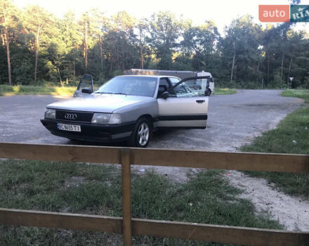 Серый Ауди 100, объемом двигателя 2.4 л и пробегом 200 тыс. км за 2411 $, фото 1 на Automoto.ua
