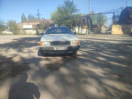 Ауди 100 1990 в Кривом Роге на Automoto.ua Серый Ауди 100, объемом двигателя 0 л и пробегом 1 тыс. км за 1500 $, фото 1 на Automoto.ua