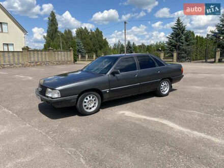 Серый Ауди 100, объемом двигателя 2.5 л и пробегом 521 тыс. км за 2500 $, фото 1 на Automoto.ua