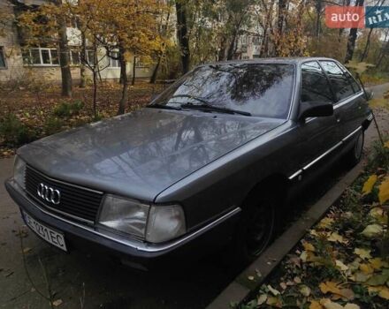 Серый Ауди 100, объемом двигателя 2.3 л и пробегом 350 тыс. км за 2500 $, фото 1 на Automoto.ua