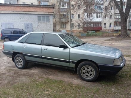 Ауди 100 1990 в Чернигове на Automoto.ua Серый Ауди 100, объемом двигателя 2.3 л и пробегом 340 тыс. км за 1100 $, фото 1 на Automoto.ua