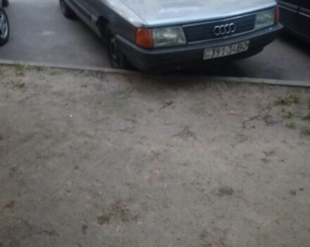 Серый Ауди 100, объемом двигателя 2 л и пробегом 250 тыс. км за 1600 $, фото 1 на Automoto.ua