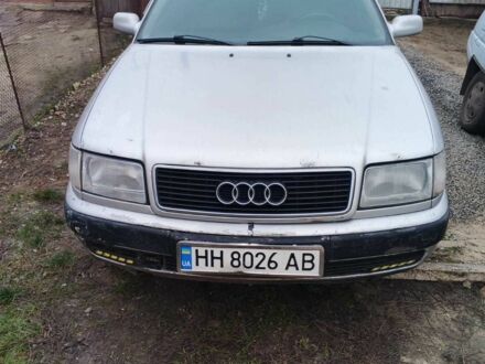 Серый Ауди 100, объемом двигателя 2.8 л и пробегом 300 тыс. км за 2100 $, фото 1 на Automoto.ua