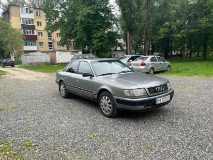 Сірий Ауді 100, об'ємом двигуна 2.3 л та пробігом 300 тис. км за 1700 $, фото 1 на Automoto.ua