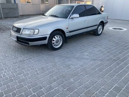 Серый Ауди 100, объемом двигателя 2.5 л и пробегом 450 тыс. км за 3100 $, фото 1 на Automoto.ua