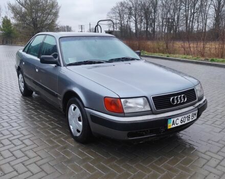 Серый Ауди 100, объемом двигателя 2.3 л и пробегом 256 тыс. км за 1500 $, фото 1 на Automoto.ua