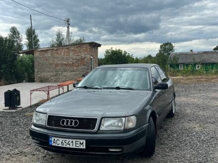 Серый Ауди 100, объемом двигателя 2 л и пробегом 420 тыс. км за 2350 $, фото 1 на Automoto.ua