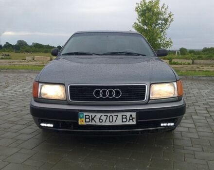 Сірий Ауді 100, об'ємом двигуна 2 л та пробігом 380 тис. км за 2650 $, фото 1 на Automoto.ua