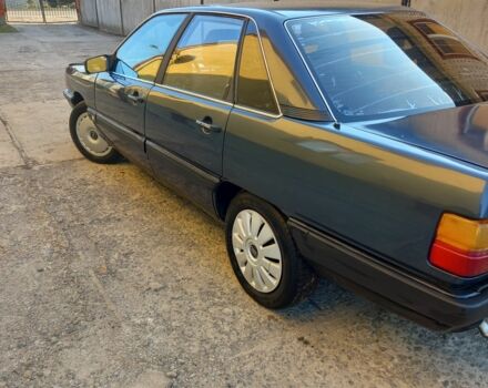 Синий Ауди 100, объемом двигателя 1.8 л и пробегом 348 тыс. км за 1850 $, фото 4 на Automoto.ua