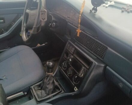 Синий Ауди 100, объемом двигателя 1.8 л и пробегом 1 тыс. км за 833 $, фото 4 на Automoto.ua