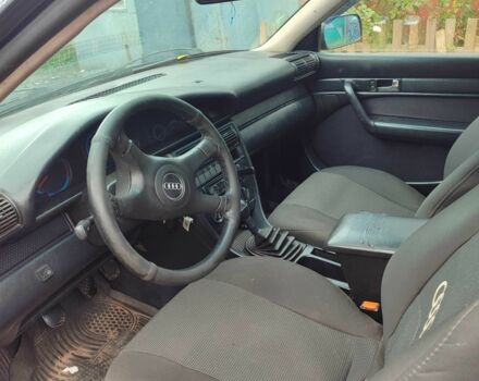 Синий Ауди 100, объемом двигателя 2.6 л и пробегом 255 тыс. км за 2500 $, фото 5 на Automoto.ua