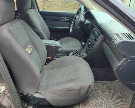 Синий Ауди 100, объемом двигателя 2.6 л и пробегом 255 тыс. км за 2500 $, фото 2 на Automoto.ua