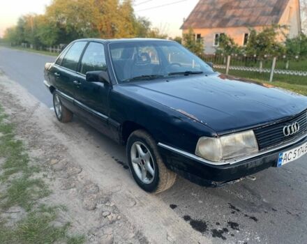 Синий Ауди 100, объемом двигателя 1.8 л и пробегом 158 тыс. км за 750 $, фото 2 на Automoto.ua