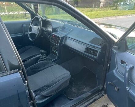 Синий Ауди 100, объемом двигателя 1.8 л и пробегом 158 тыс. км за 750 $, фото 5 на Automoto.ua