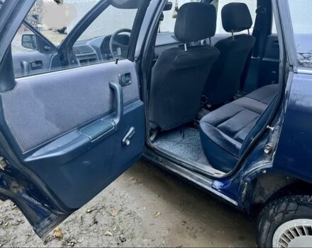 Синий Ауди 100, объемом двигателя 1.8 л и пробегом 100 тыс. км за 1400 $, фото 6 на Automoto.ua