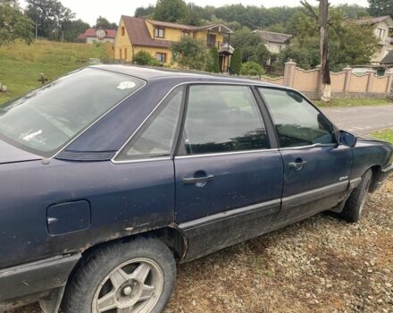 Синий Ауди 100, объемом двигателя 1.8 л и пробегом 300 тыс. км за 600 $, фото 3 на Automoto.ua