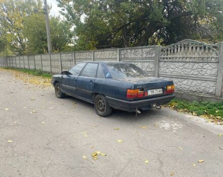 Синий Ауди 100, объемом двигателя 2 л и пробегом 125 тыс. км за 500 $, фото 2 на Automoto.ua
