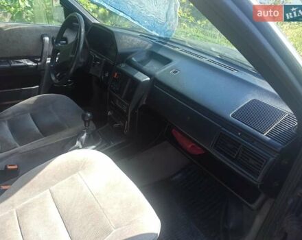 Синий Ауди 100, объемом двигателя 0 л и пробегом 322 тыс. км за 1500 $, фото 4 на Automoto.ua