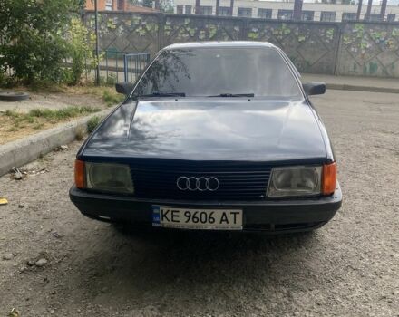 Синий Ауди 100, объемом двигателя 1.8 л и пробегом 400 тыс. км за 1161 $, фото 1 на Automoto.ua