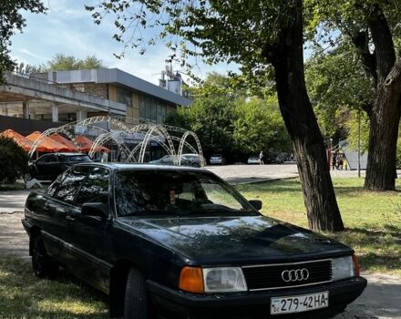 Синий Ауди 100, объемом двигателя 2 л и пробегом 358 тыс. км за 55000 $, фото 21 на Automoto.ua