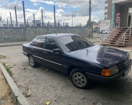 Синий Ауди 100, объемом двигателя 1.8 л и пробегом 400 тыс. км за 1161 $, фото 2 на Automoto.ua